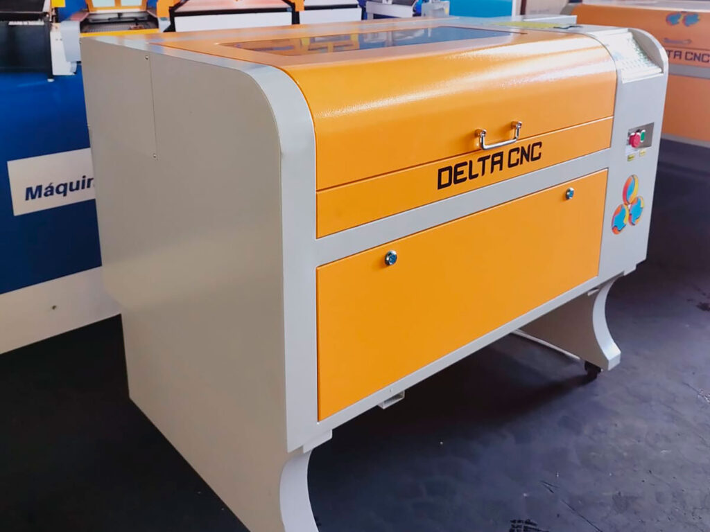 laser-co2-l6040-100w-de-lado